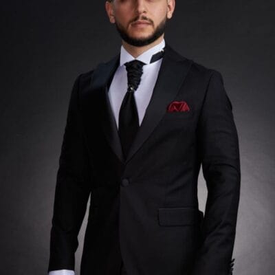 Costume barbati- Smoking negru, guler spitz- CNS09