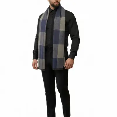 Fular bărbătesc din cașmir și lână navy-gri, cu model geometric în carouri Geometric Elegance