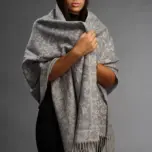 Șal damă gri deschis din cașmir și lână – Éclat Light Grey