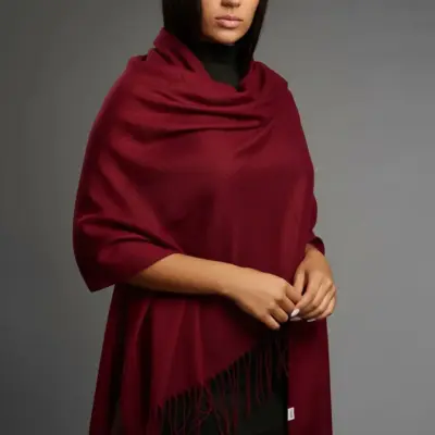Șal damă din cașmir și lână bordo închis – Pure Burgundy