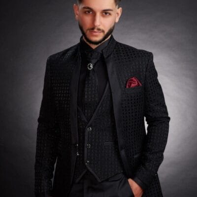 Costum mire/ginere colectia 2025 - Smoking elegant ,negru intens ,  brocart , rever tip tunica- CTN38