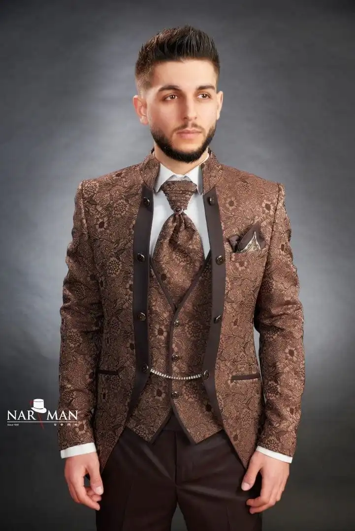 67CTM-costum-elegant-barbati-maro-tunica-brocart-floral-narman-1 67CTM-costum-elegant-barbati-maro-tunica-brocart-floral-narman-1