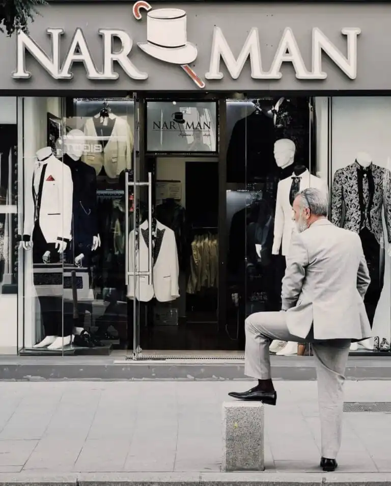 Costumele de mire Narman