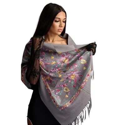 Șal din Lână și Cașmir cu Broderie Florală – Model SLC158 (Gri)
