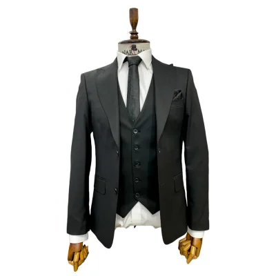 Costum Negru din Lână 3 Piese cu Guler Tip Spitz - CSA91
