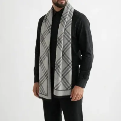 fular-elegant-barbati-cu-doua-fete-gri-inchis-si-gri-deschis