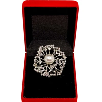 Broșă Ramuri Stil Natură și Pietre Decorative – Accesoriu Handmade Elegant (BA46)