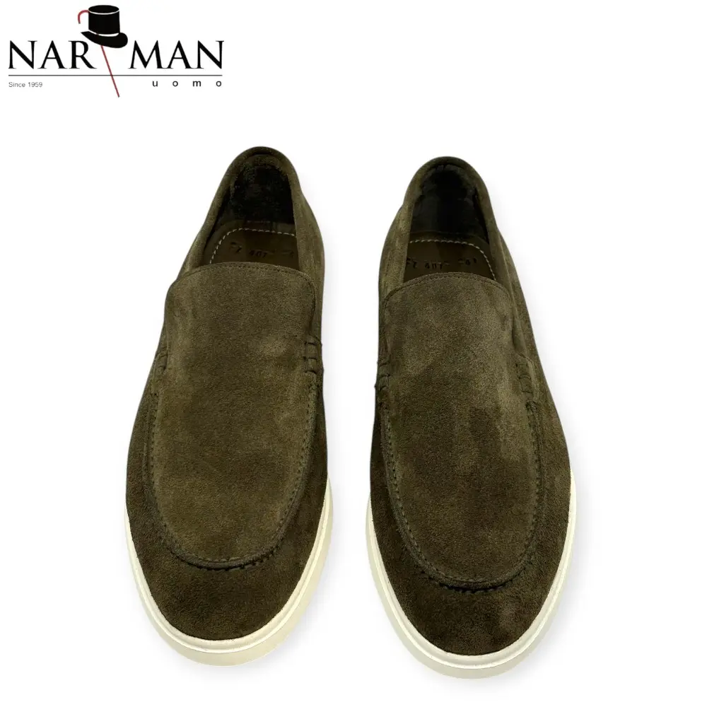 Loafers verde olive Loafers verde olive
