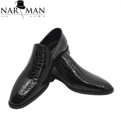 Pantofi Eleganți pentru Bărbați din Piele Lăcuită Neagră, Textură Croco, Fără Șiret