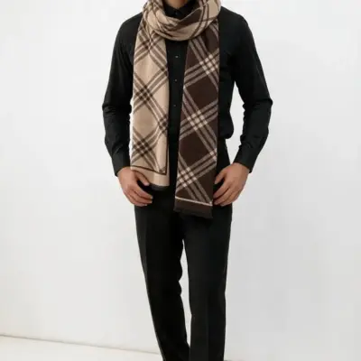fular-barbatesc-doua-fete-geometric-elegance-maro-inchis-maro-deschis
