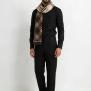 fular-barbatesc-doua-fete-geometric-elegance-maro-inchis-maro-deschis