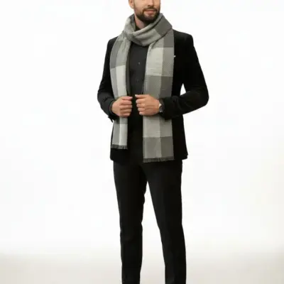 Fular bărbătesc din cașmir și lână, gri deschis și gri închis, model geometric în carouri Geometric Elegance
