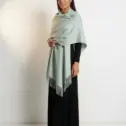 Șal elegant damă bleu pastel din cașmir și lână, model uni