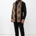 fular-elegant-barbati-cu-doua-fete-negru-si-maro
