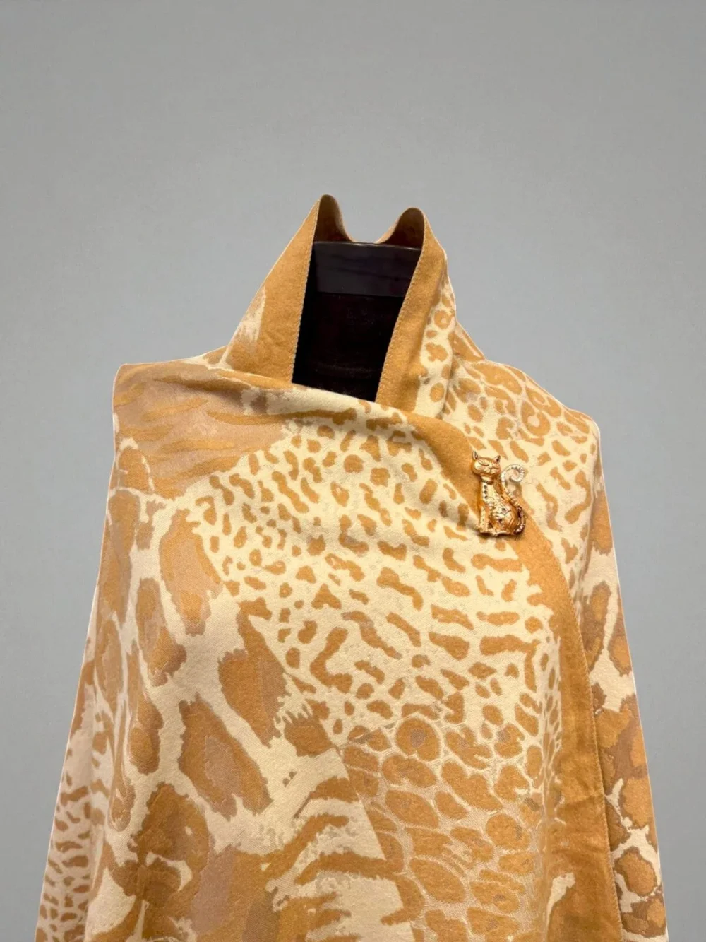 sal-crem-bej--animal print sal-crem-bej--animal print