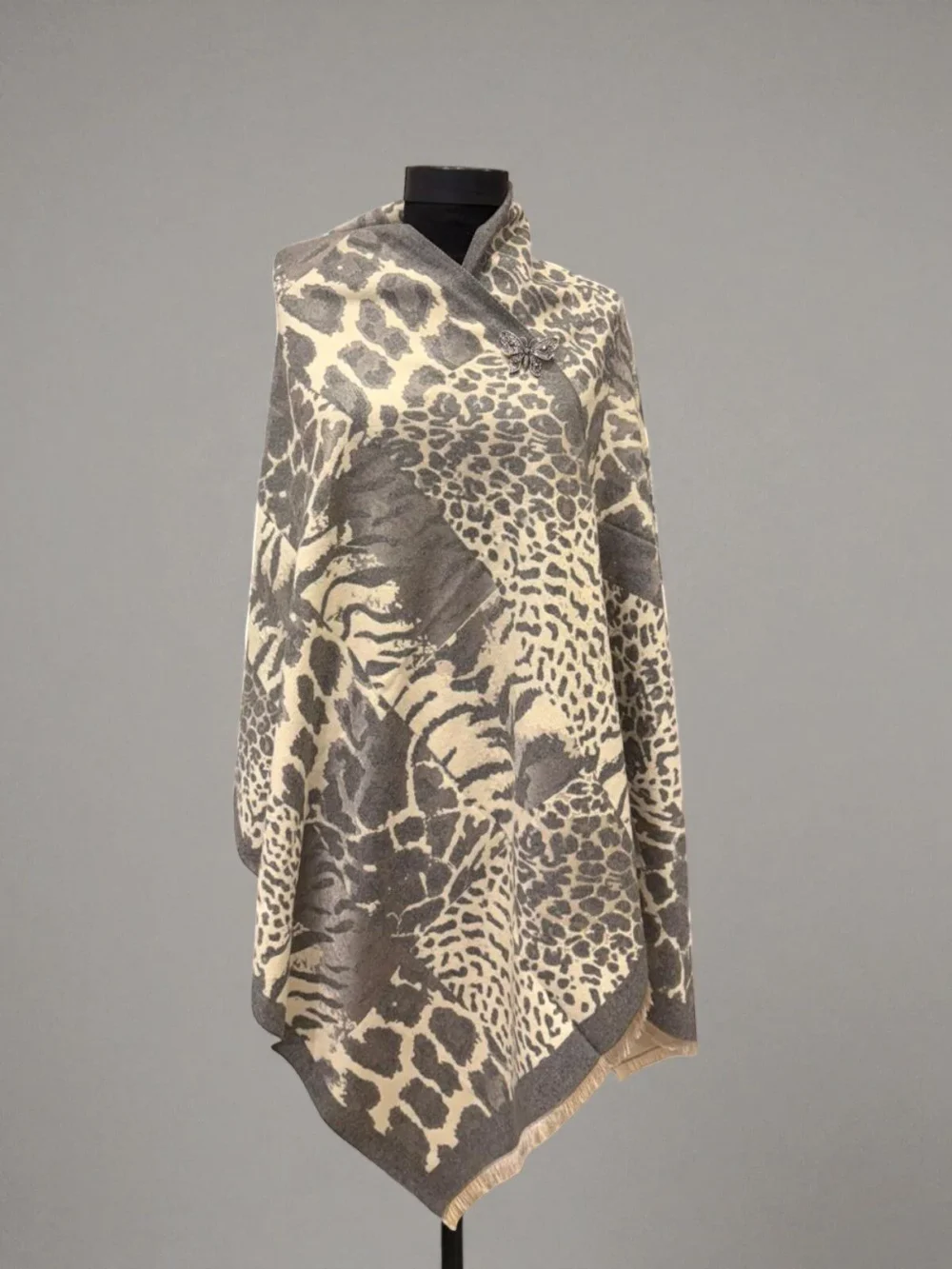 sal-crem-gri-animal-print-casmir-lana sal-crem-gri-animal-print-casmir-lana