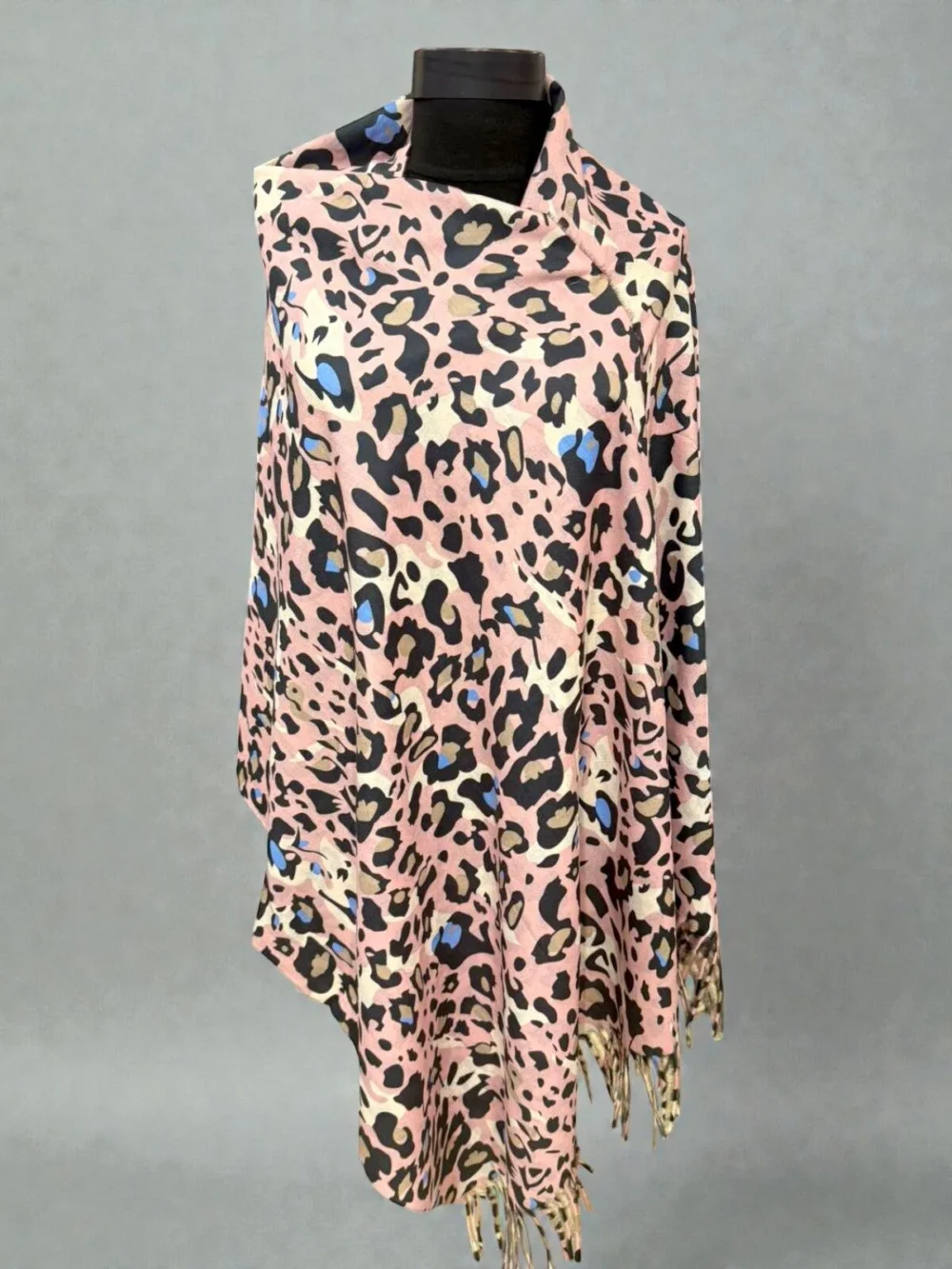 sal-dama-roz-gri-animal-print-casmir sal-dama-roz-gri-animal-print-casmir