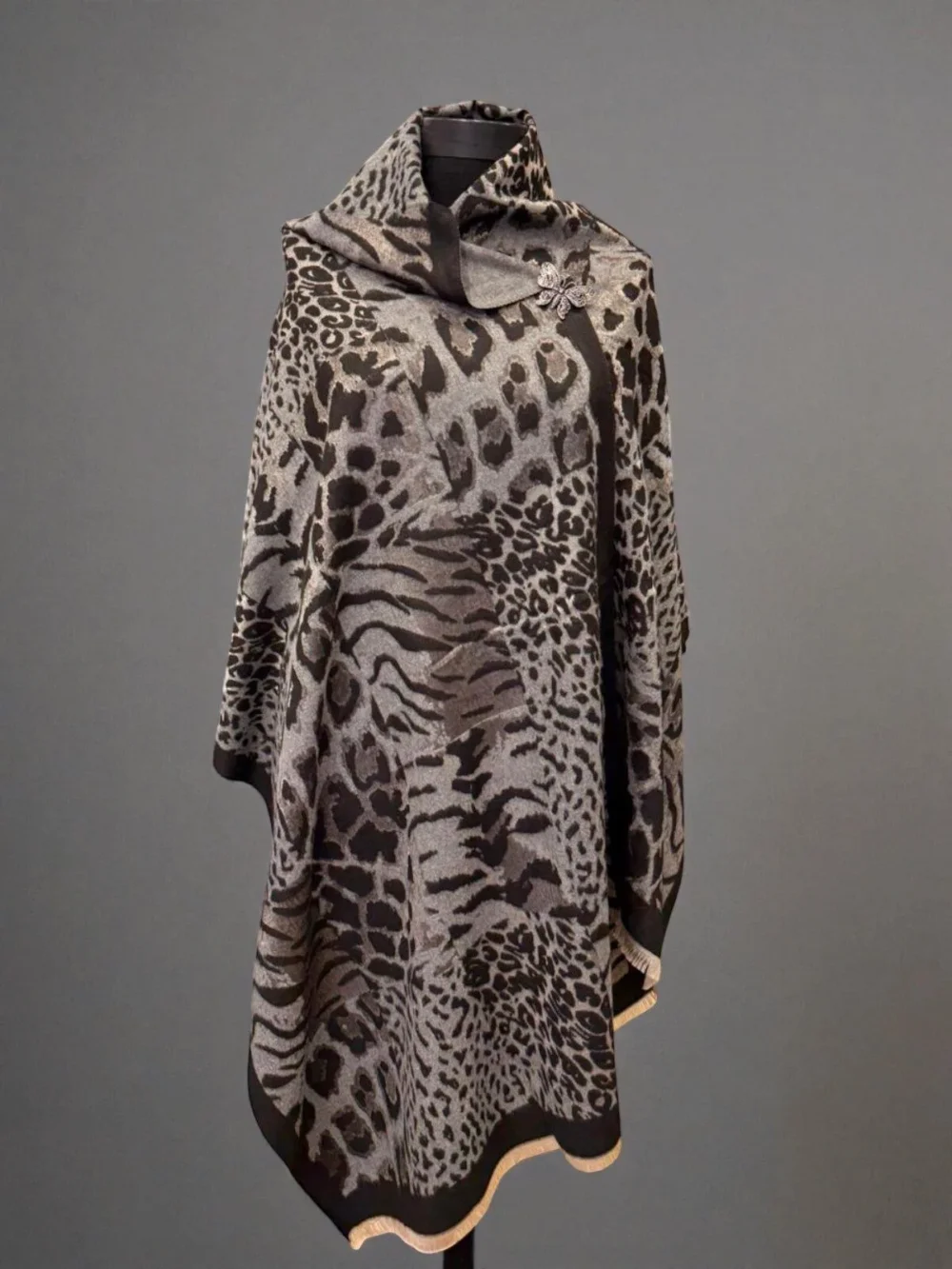 sal-gri-negru-animal-print-casmir sal-gri-negru-animal-print-casmir