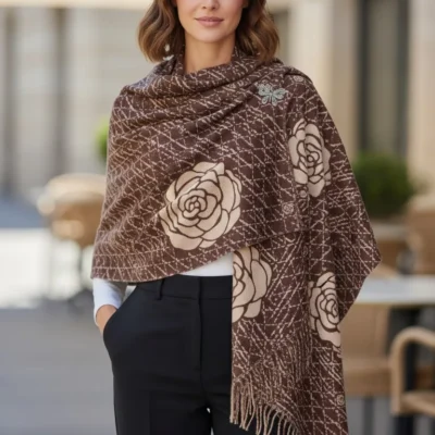 Șal Damă din Cașmir și Lână, Maro cu Design Abstract Trandafir Crem (SLC424)